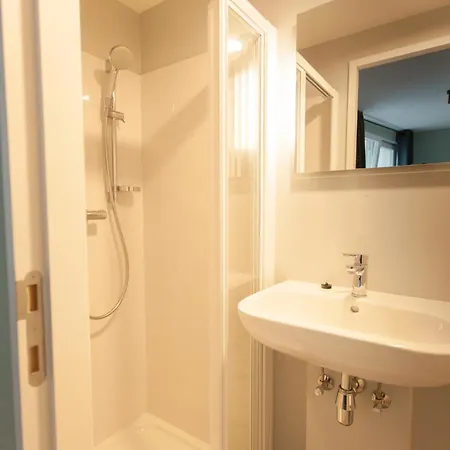 - Center Appartement *